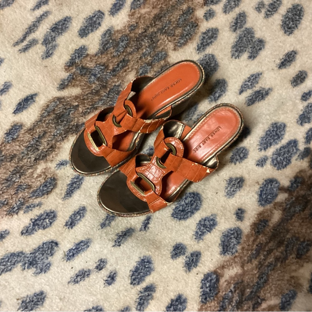 LOWER EAST SIDE WOMENS SHOES.